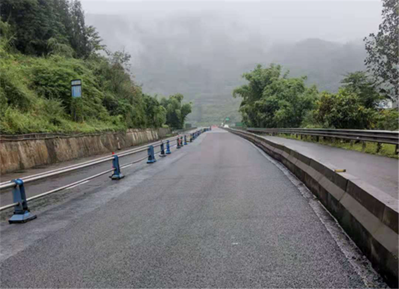 G5京昆高速雅西重點(diǎn)路段路面中修工程全面完工