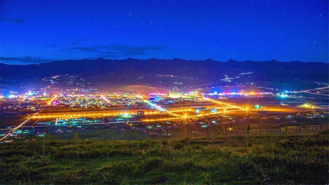 推進綠色發(fā)展，共建“亮”麗阿壩——四川交建首個高原市政項目建成通車