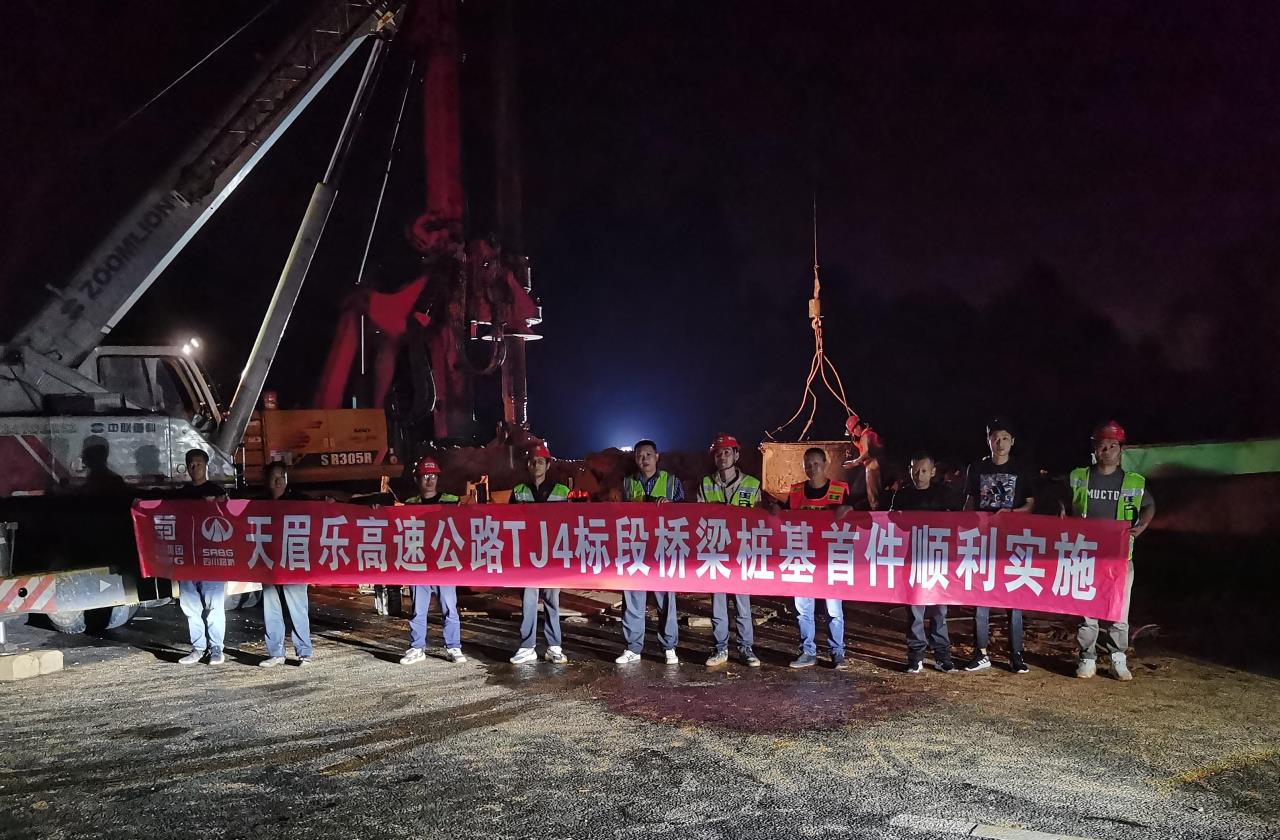 圖1.jpg