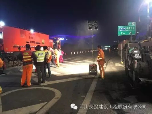 公司交綠分公司繞城高速公路瀝青路面就地熱再生工程全面展開