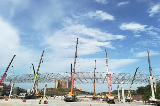資陽(yáng)城南大道成渝高速公路接口項(xiàng)目主體工程完工